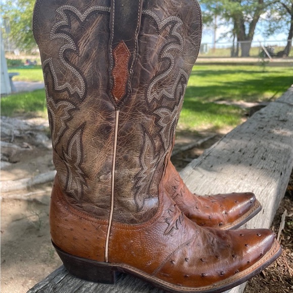 Lucchese Cowgirl/Cowboy Boots - Picture 4 of 6